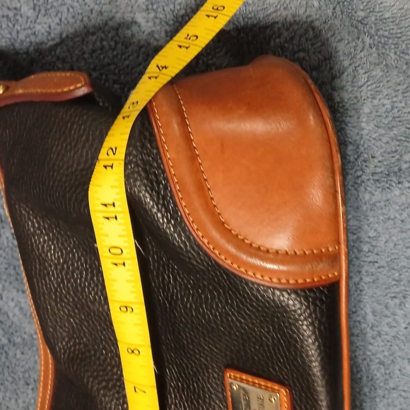 Dooney and Bourke Leather Purse - Picture 9 of 16